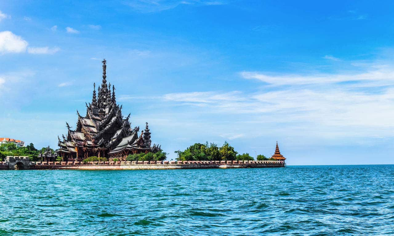 Let's Hyde Resort & Villas Thailand