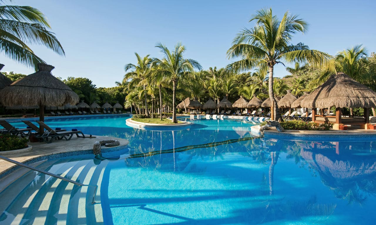 Iberostar_Mexiko_Hotel Paraiso del Mar_PMA_IB_POOL_MAIN_D1602_008_low