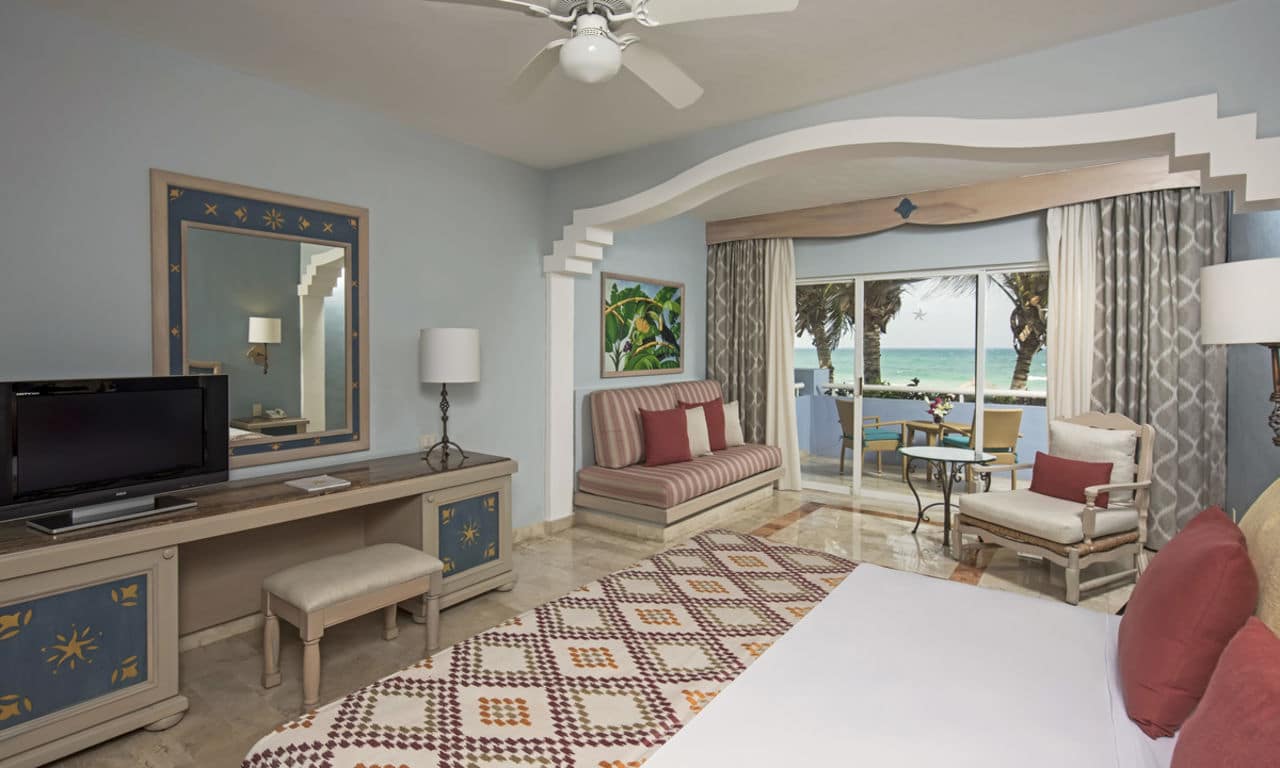 Iberostar_Mexiko_Hotel Paraiso del Mar_PMA_IB_R JUNIOR SUITE_OCEAN FRONT_D1505_009_low