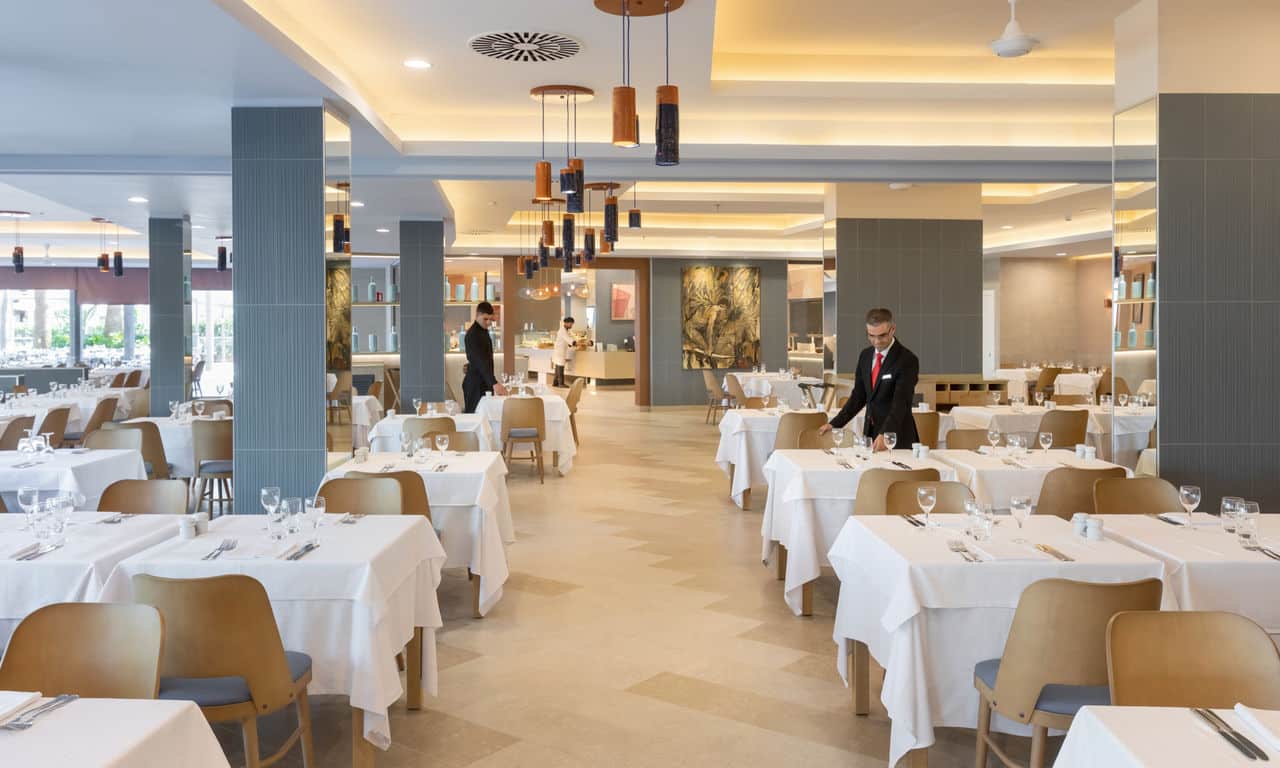 Gran Canaria - hotel Riu Palace Palmeras - hauptrestaurant 02