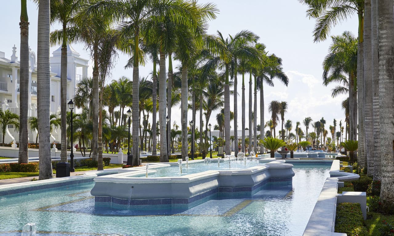 mexiko playa del carmen - Hotel Riu Palace Riviera Maya - gartenanlage 01
