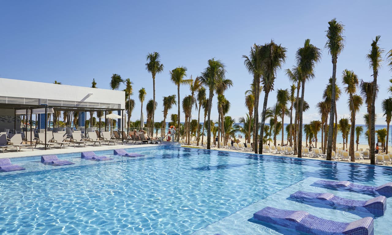 mexiko playa del carmen - Hotel Riu Palace Riviera Maya - swimming pool 01