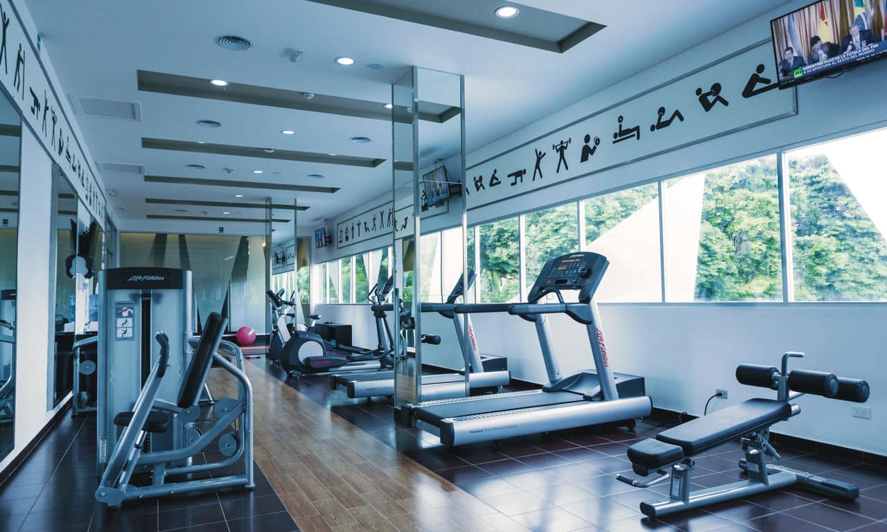 Mexiko playa del carmen - hotel Riu Playacar - fitnessstudio