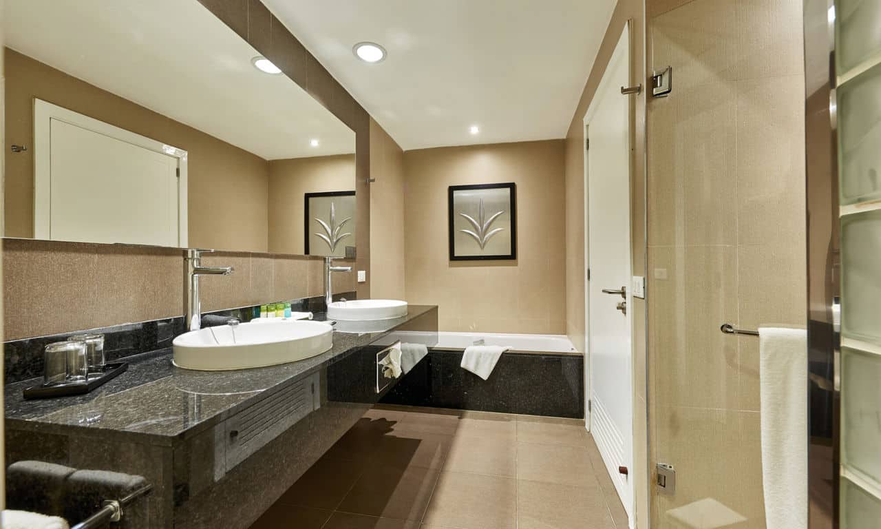 Mexiko playa del carmen - hotel Riu Yucatan - suite bad