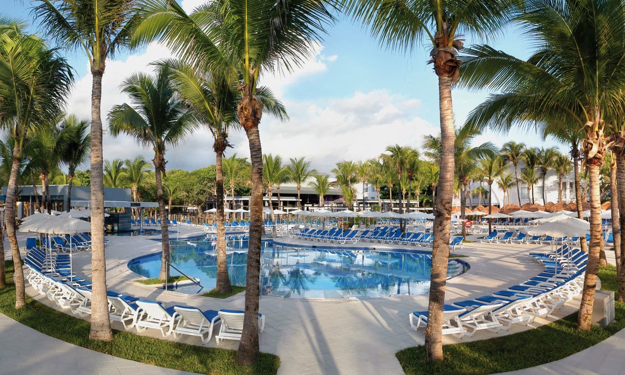 Mexiko playa del carmen - hotel Riu Yucatan - Swimming Pools