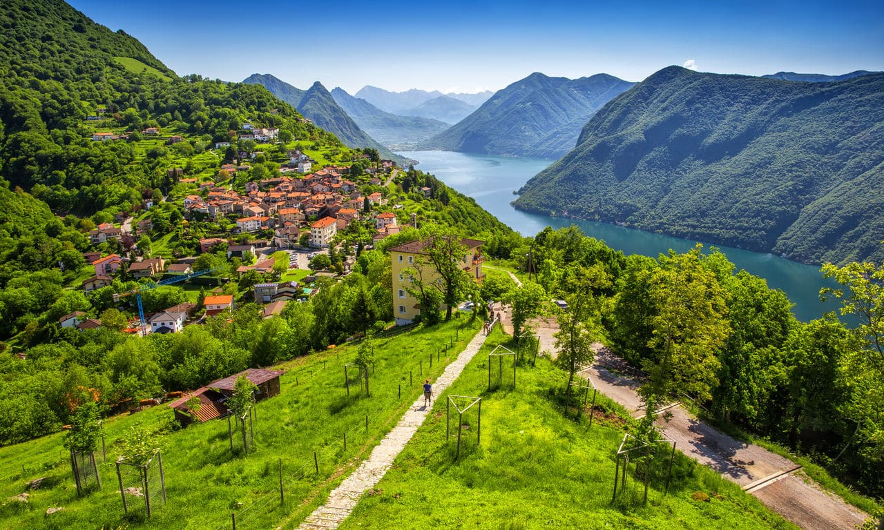 Hotel Restaurant Holiday Schweiz