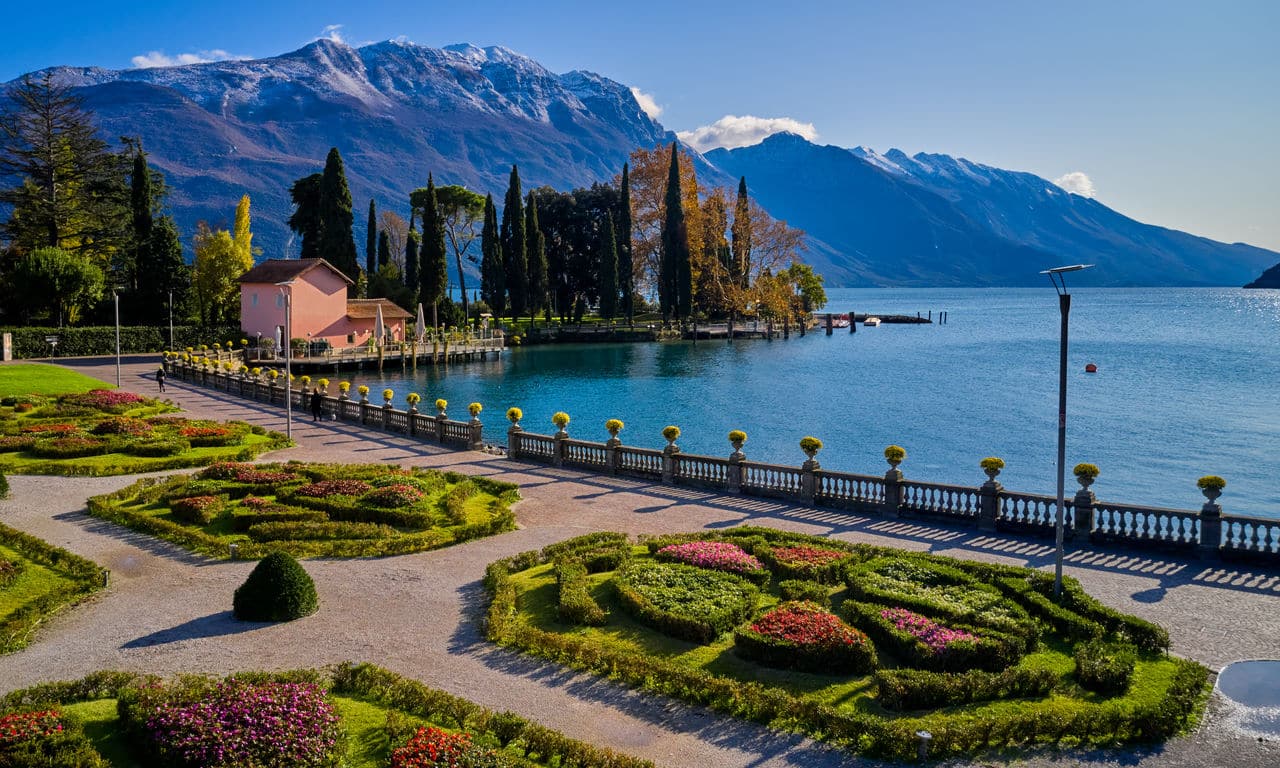 Holiday IV Gardan Italien
