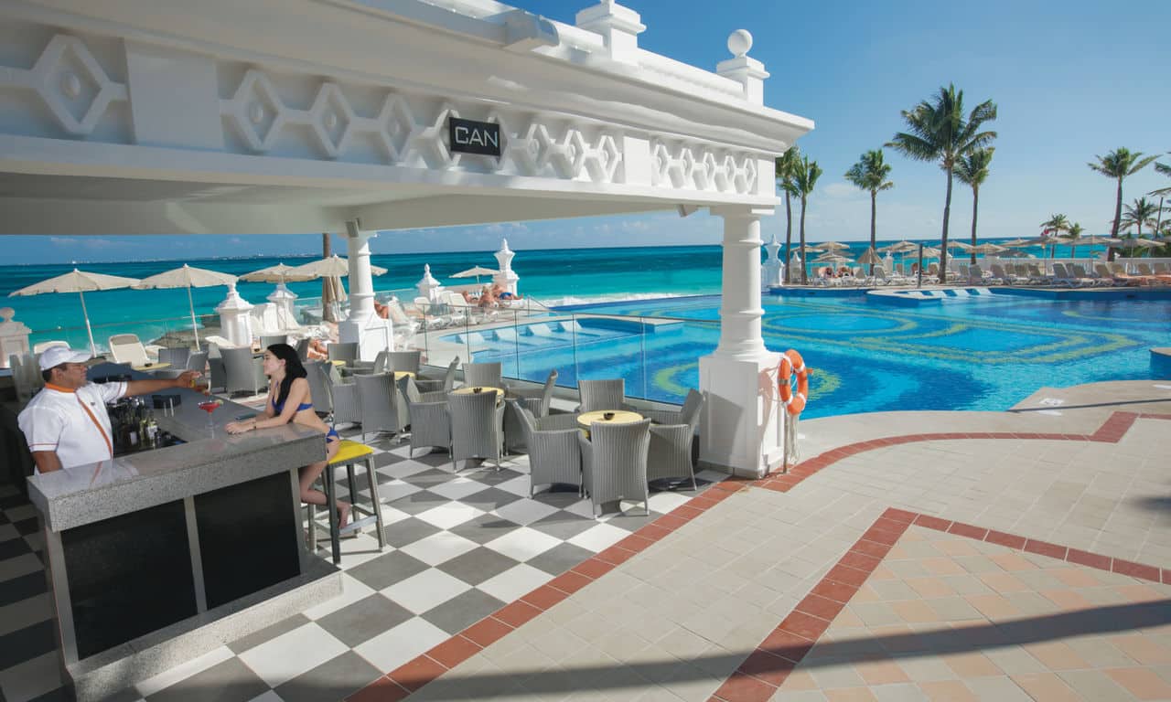 mexika cancun hotel riu palace las americas pool